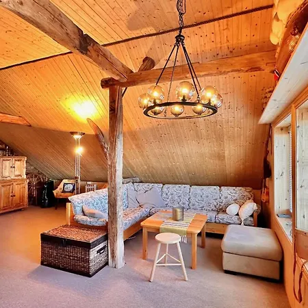 Aakerberget Vestresand * Bøstad